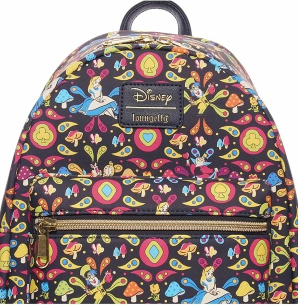 Loungefly Alice in Wonderland Retro Mini-Backpack EE Exclusive - Picture 2 of 7